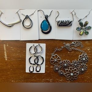 Jewelry-6 Necklaces W/ 3 Pairs Of Earrings!!!